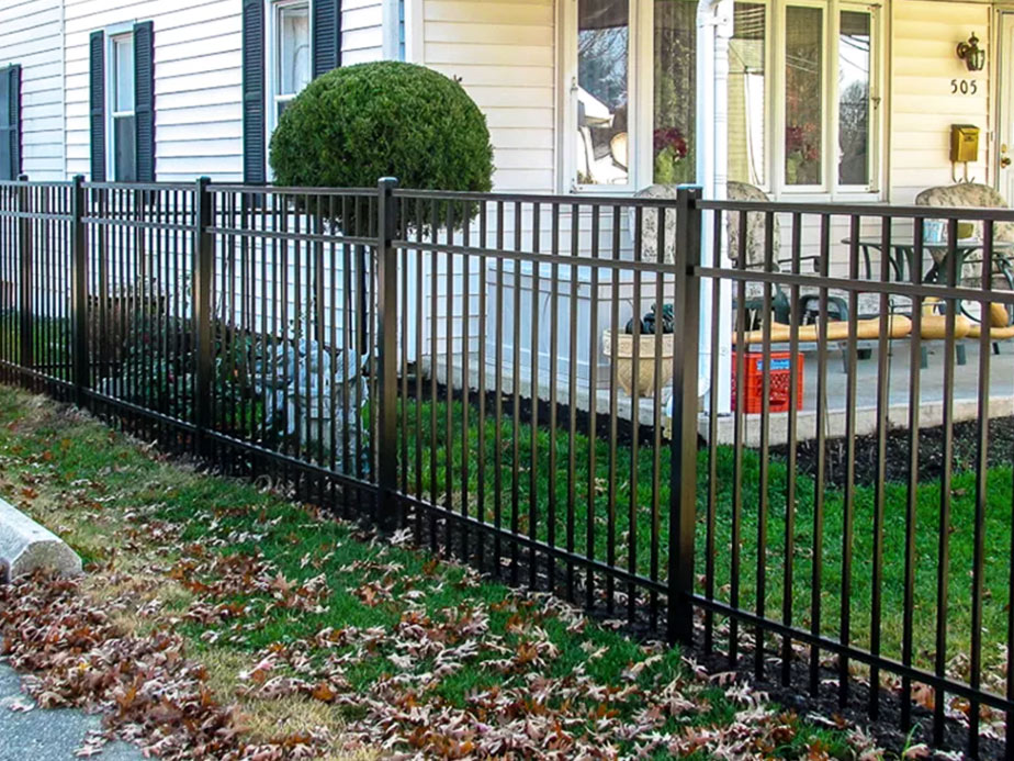 Residential Aluminum Fence Company In Tulsa Oklahoma