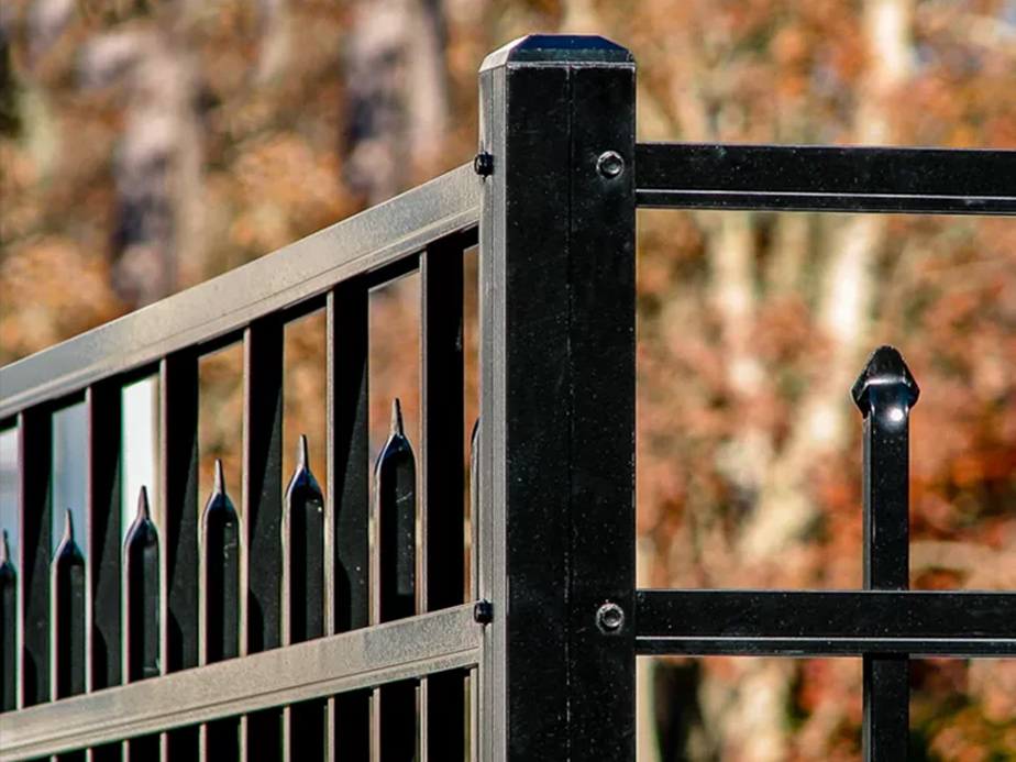 Aluminum decorative fencing in Tulsa Oklahoma