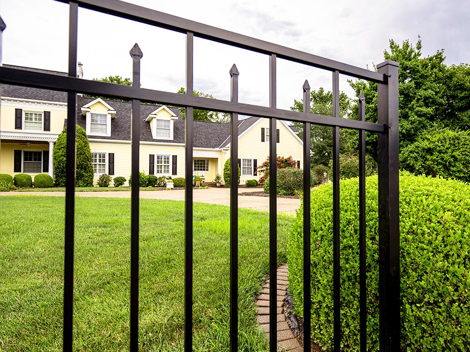 Tulsa Oklahoma Residential fence installation company