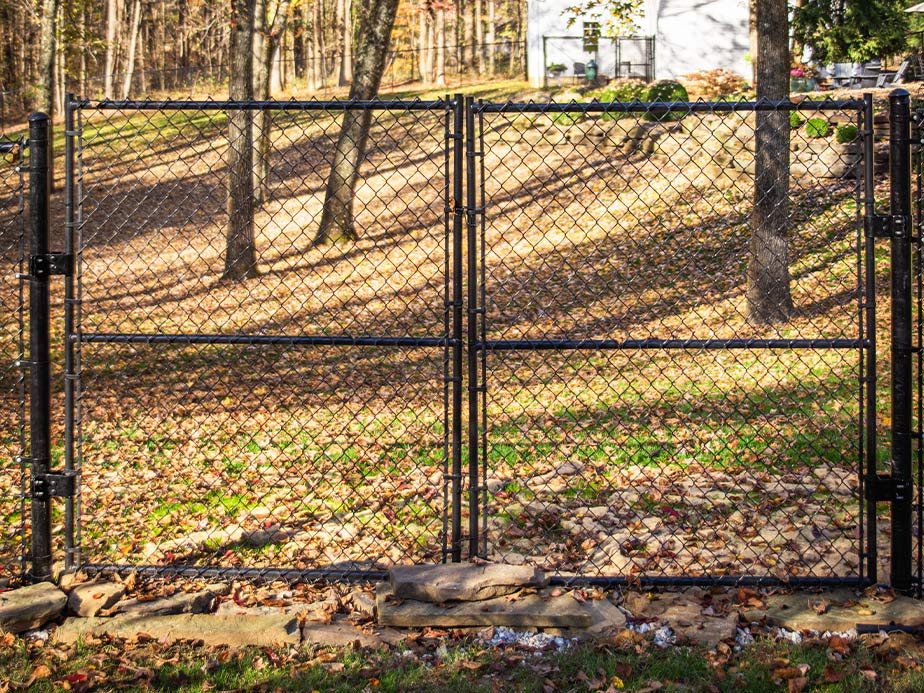 Residential chain link gate contractor in the Tulsa Oklahoma area.